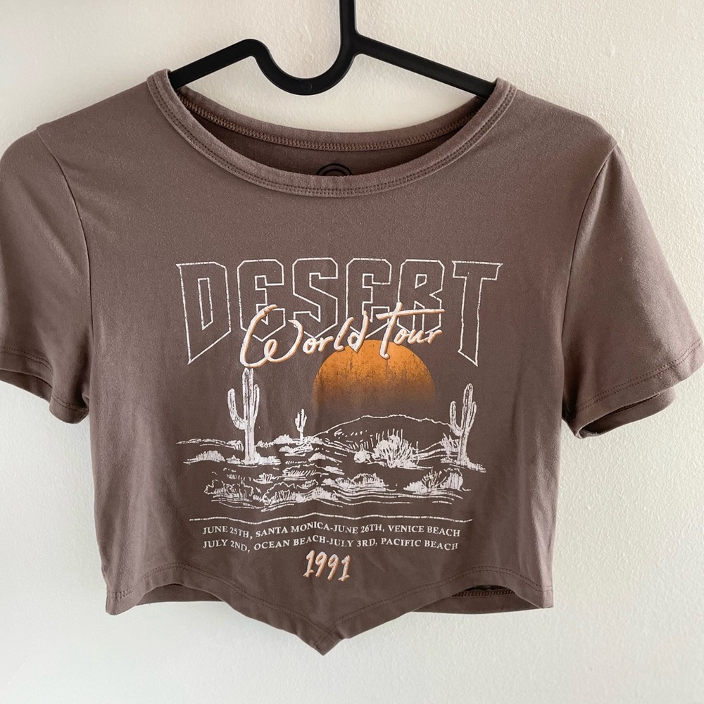 brown top with print